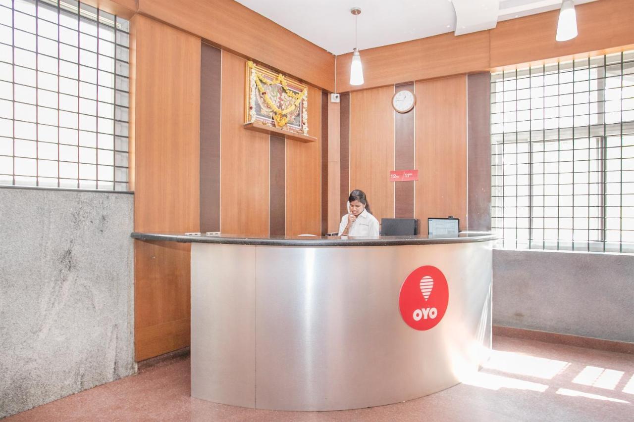 Oyo 7669 The Trinitywood Hotel Bangalore Dış mekan fotoğraf