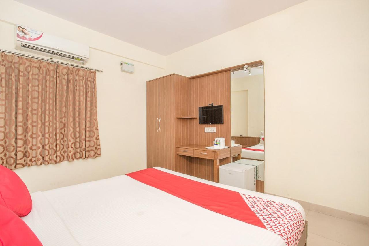 Oyo 7669 The Trinitywood Hotel Bangalore Dış mekan fotoğraf